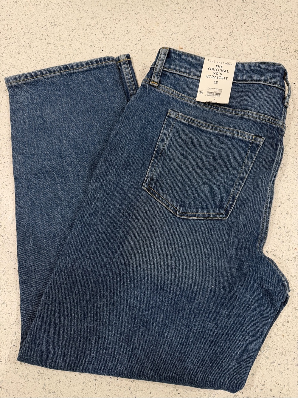 FREE ASSEMBLY WOMENS Blue Straight Jeans